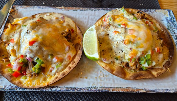 Plato gourmet con acabado premium